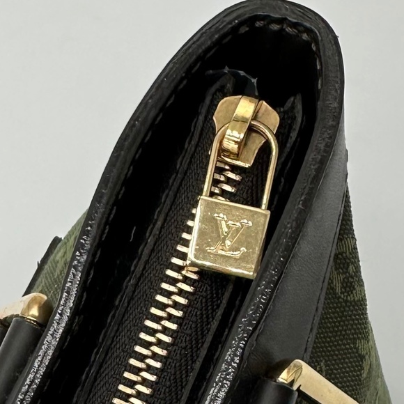 Louis Vuitton Mini Lin Bag - Picture 6 of 14